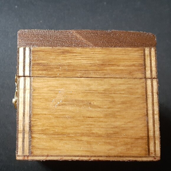 NEW!! Handmade Wood Trinket/Jewelry Box with Lid and Latch - Newly Made!! - Picture 3 of 12